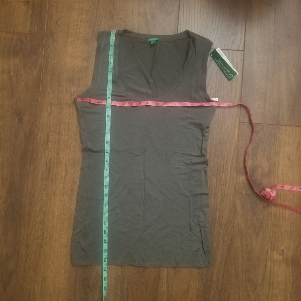 Benetton Tank - Picture 4 of 4